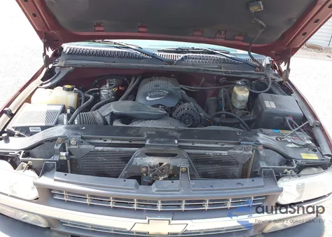 2001 Chevrolet Silverado 2500 Ls z USA, uszkodzony, nr VIN 1GCGK29U81Z111676